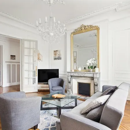 Appartement Stunning Haussmannien In By Guestready